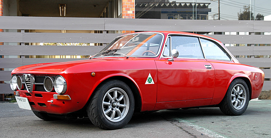 1972 Alfa Romeo 2000 GTV via wwwritmoserenocom 1972 Alfa Romeo 2000 GTV